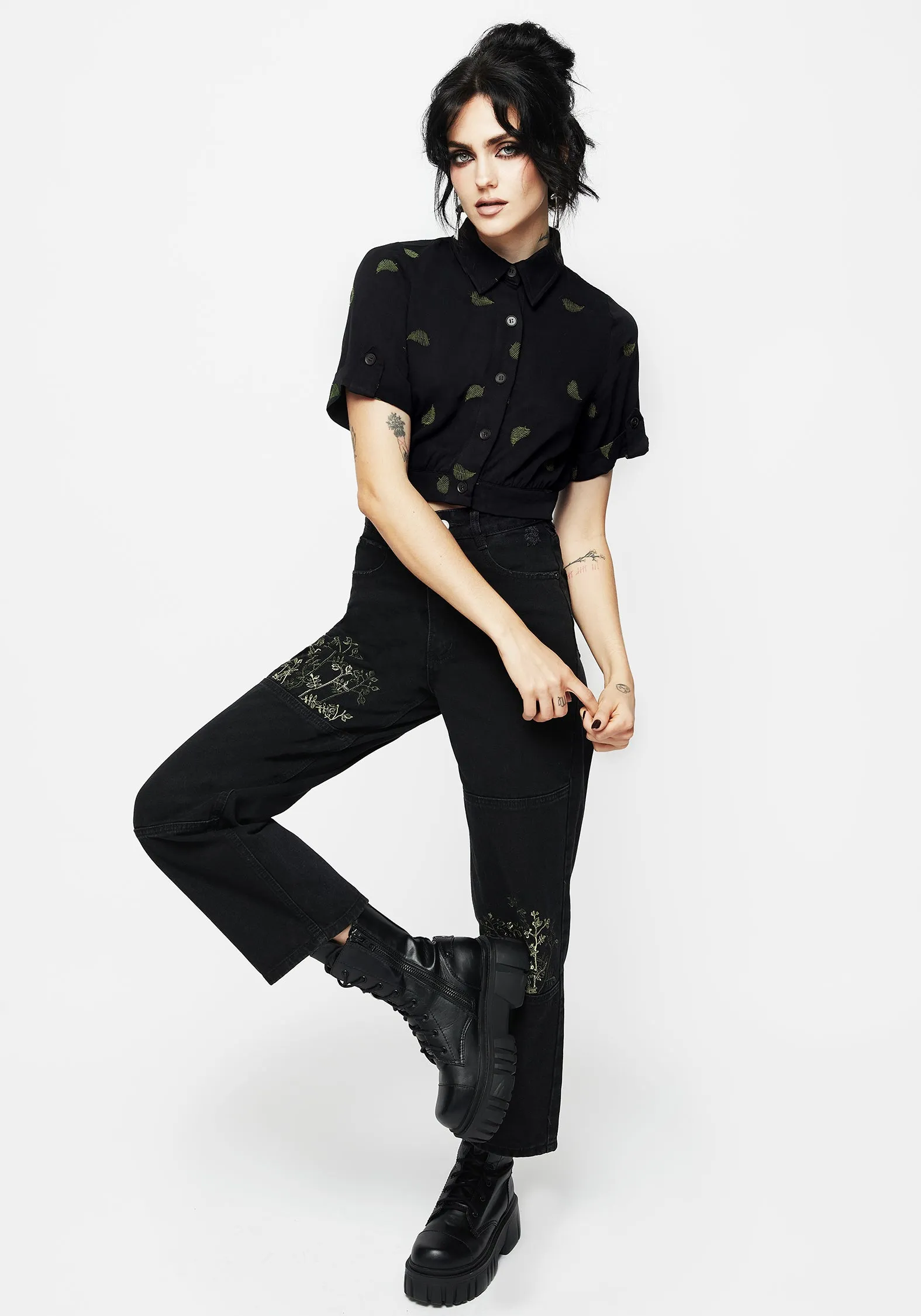 Osmunda Fern Embroidered Short Sleeve Crop Shirt Layering Essential Soft Material