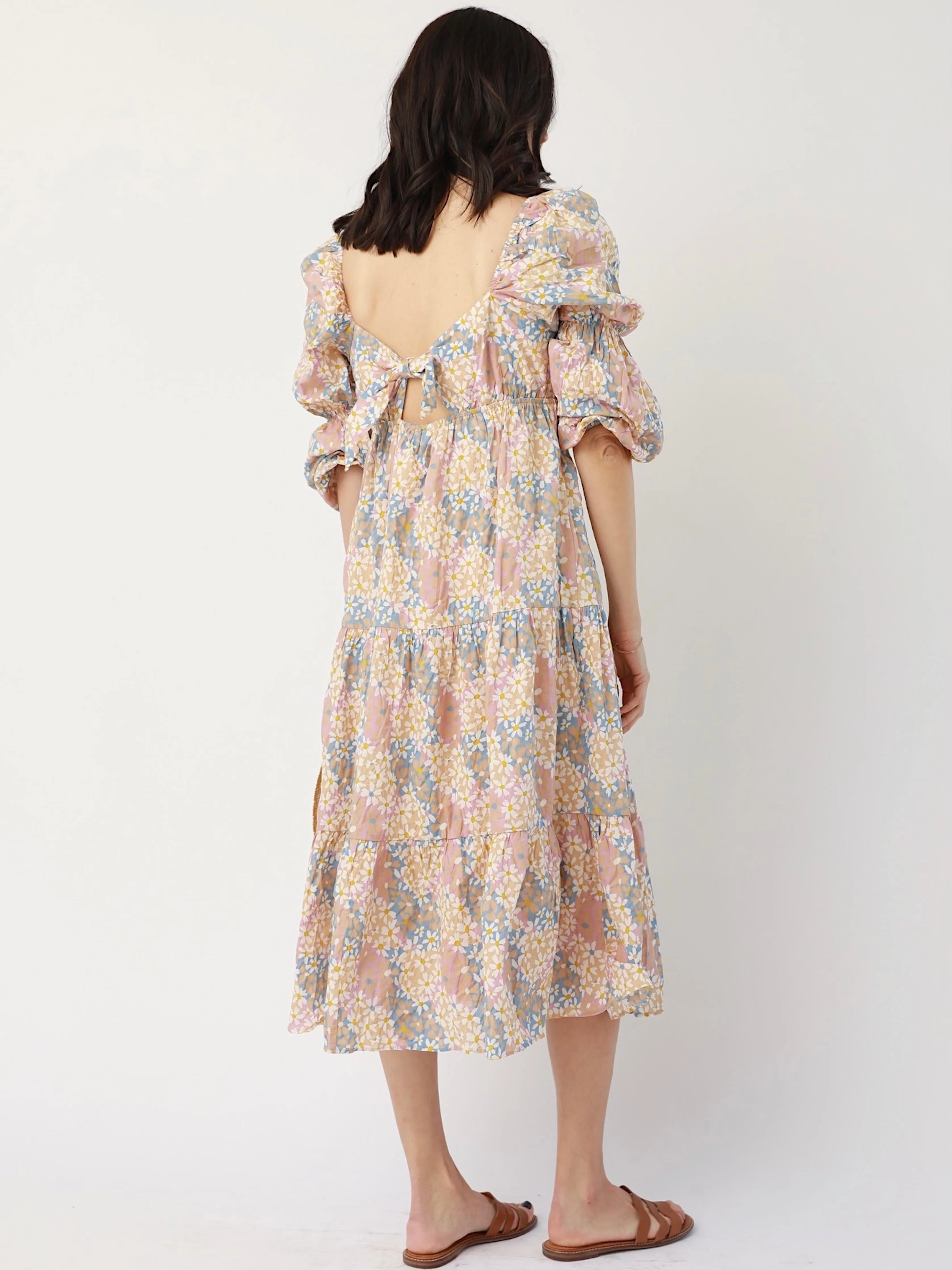 Piped-Edge Relaxed Style Wear Gerber Daisy Maxi