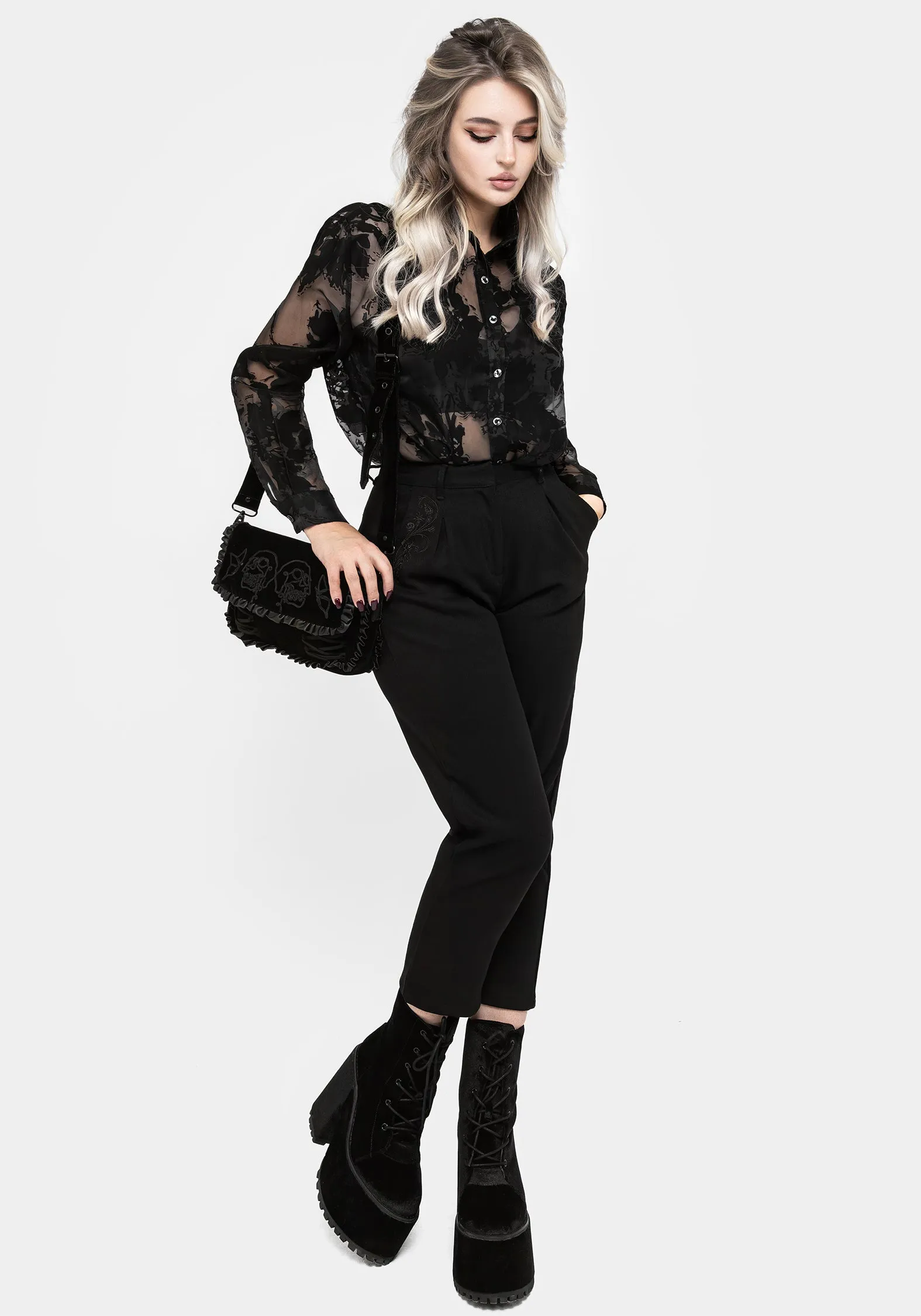 Outfit Details Outfit Essence Poe Tapered Trousers