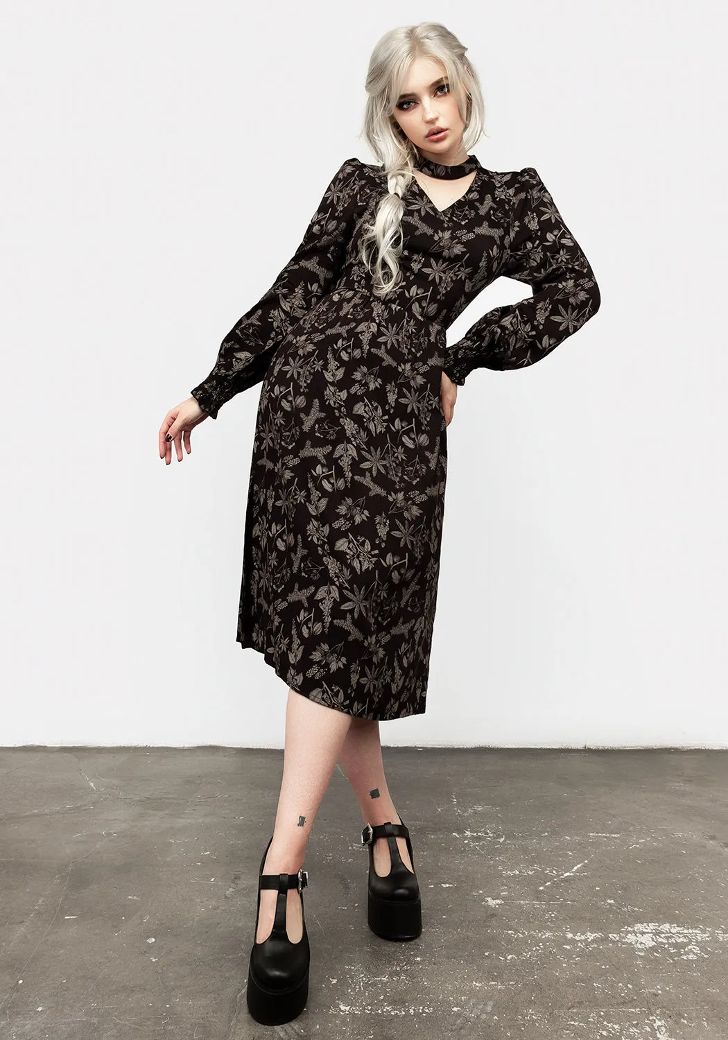 Tulle Air Soft Glide Poisonous Plant Puff Sleeve Midi Dress