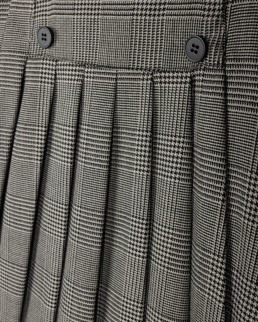 Raven Box Pleat Skirt Cozy Finish Trendy Outfit