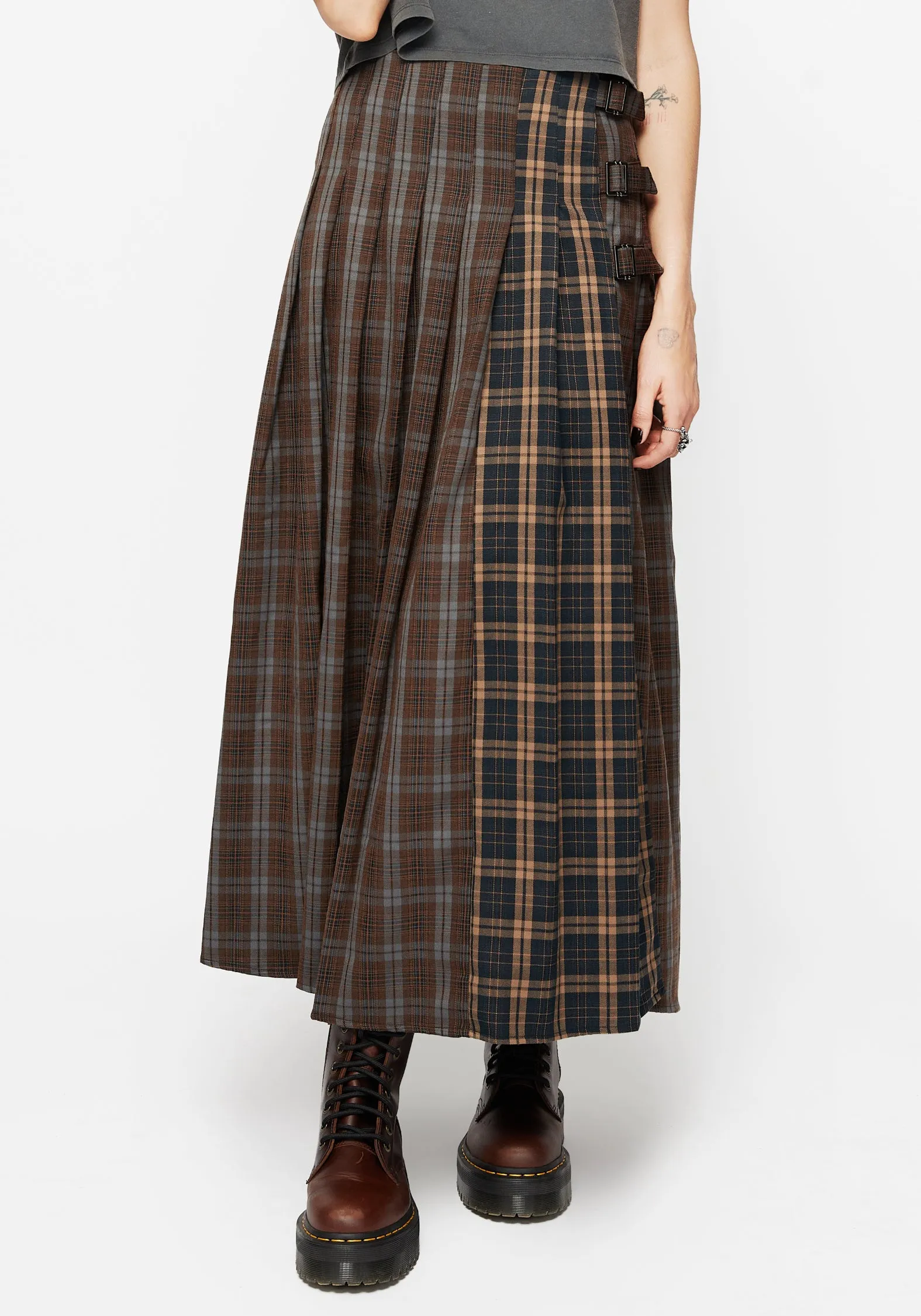 Simple Look Raven Pleated Check Buckle Detail Maxi Skirt