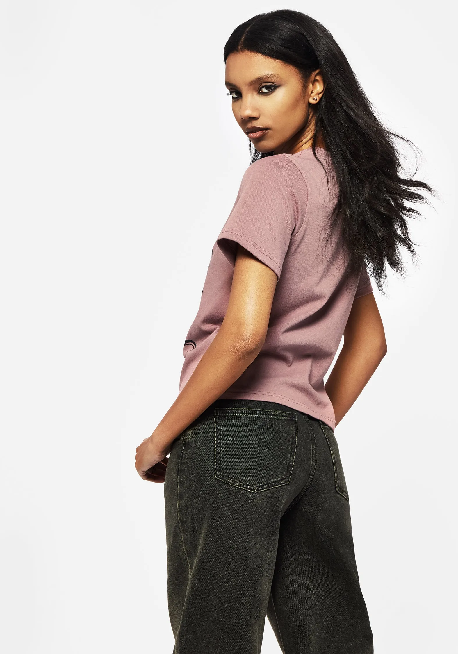 Requiem Graphic Print T-Shirt Layered Collar Structure