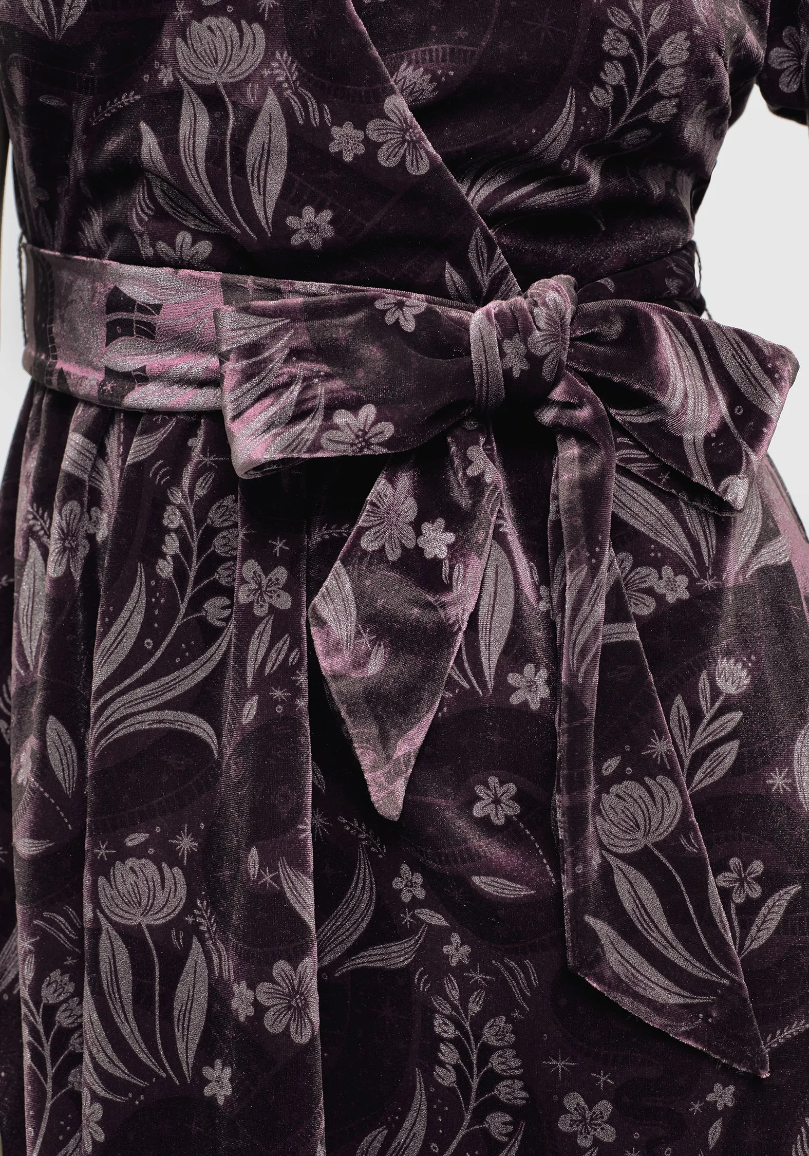 Deception Snake Foil Print Velour Mini Wrap Dress Country View Clean Texture