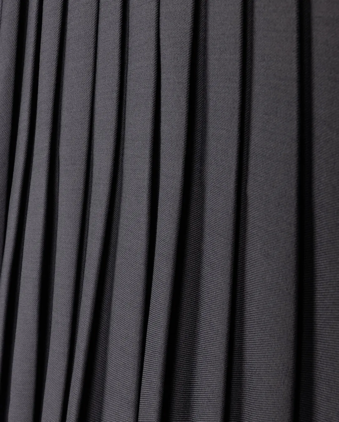 Belmar Wool Pleated Skirt Art Gallery Visit