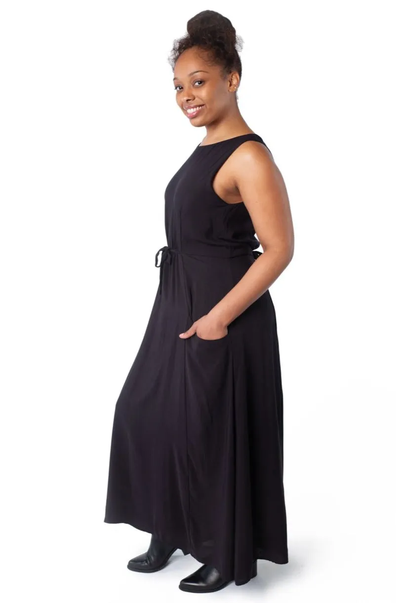 Back Detail Understated Elegance Rhiannon Dress in Black Challis