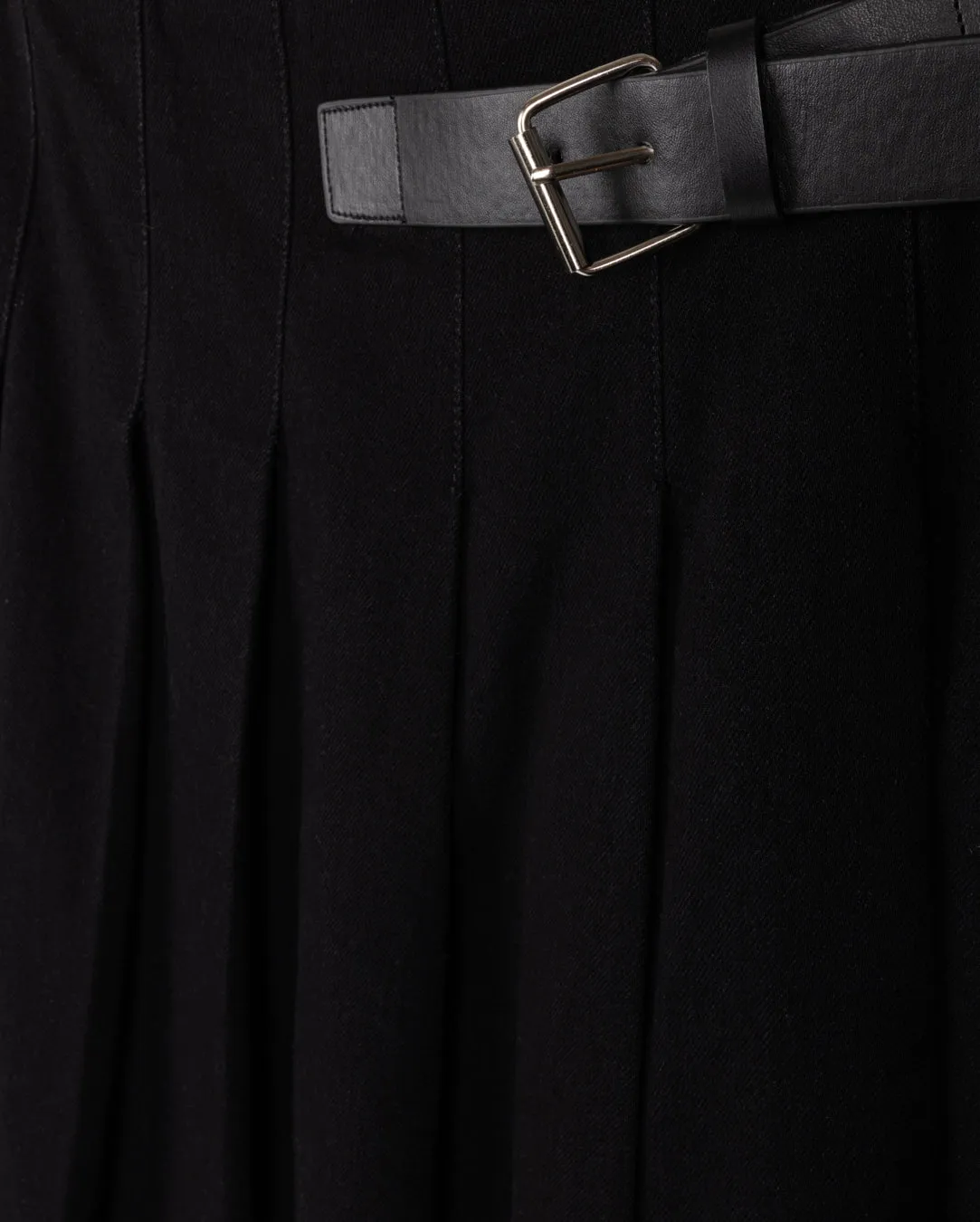 Denim Buckle Pleated Skirt Wedding guest Soft Lines