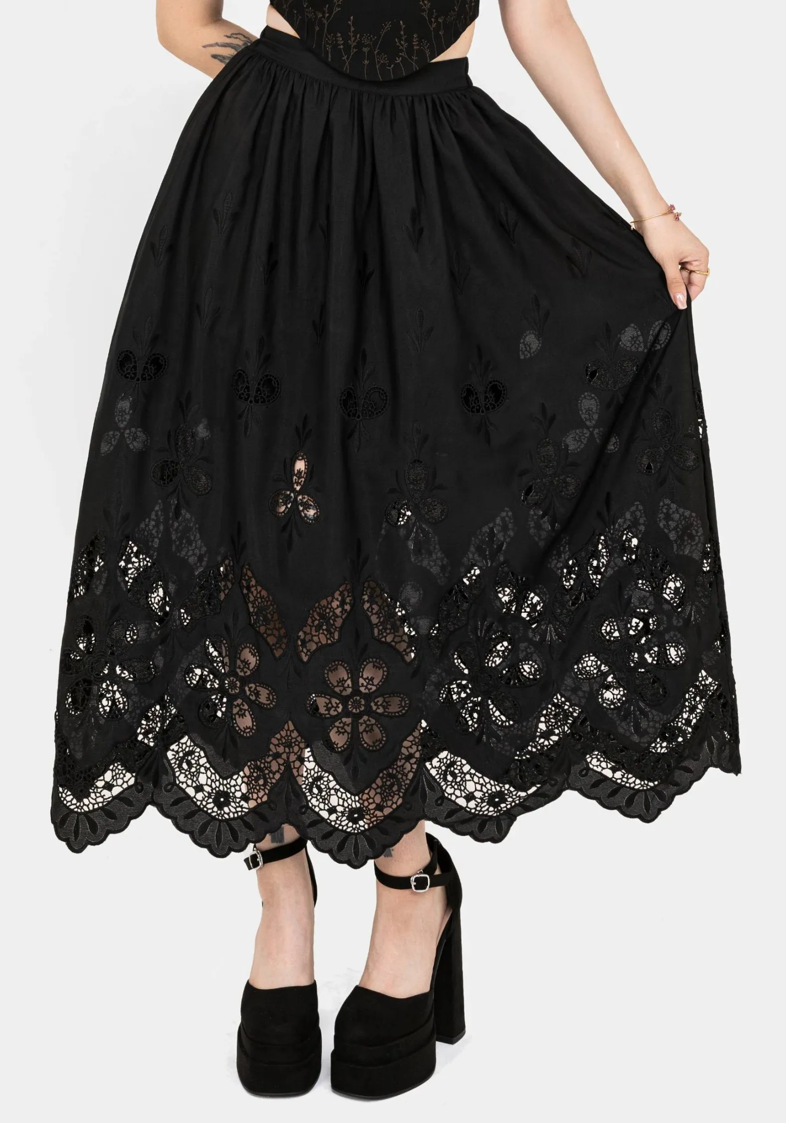 Maple Broderie Hem Maxi Skirt Tear Resistant Material Outfit Moodset