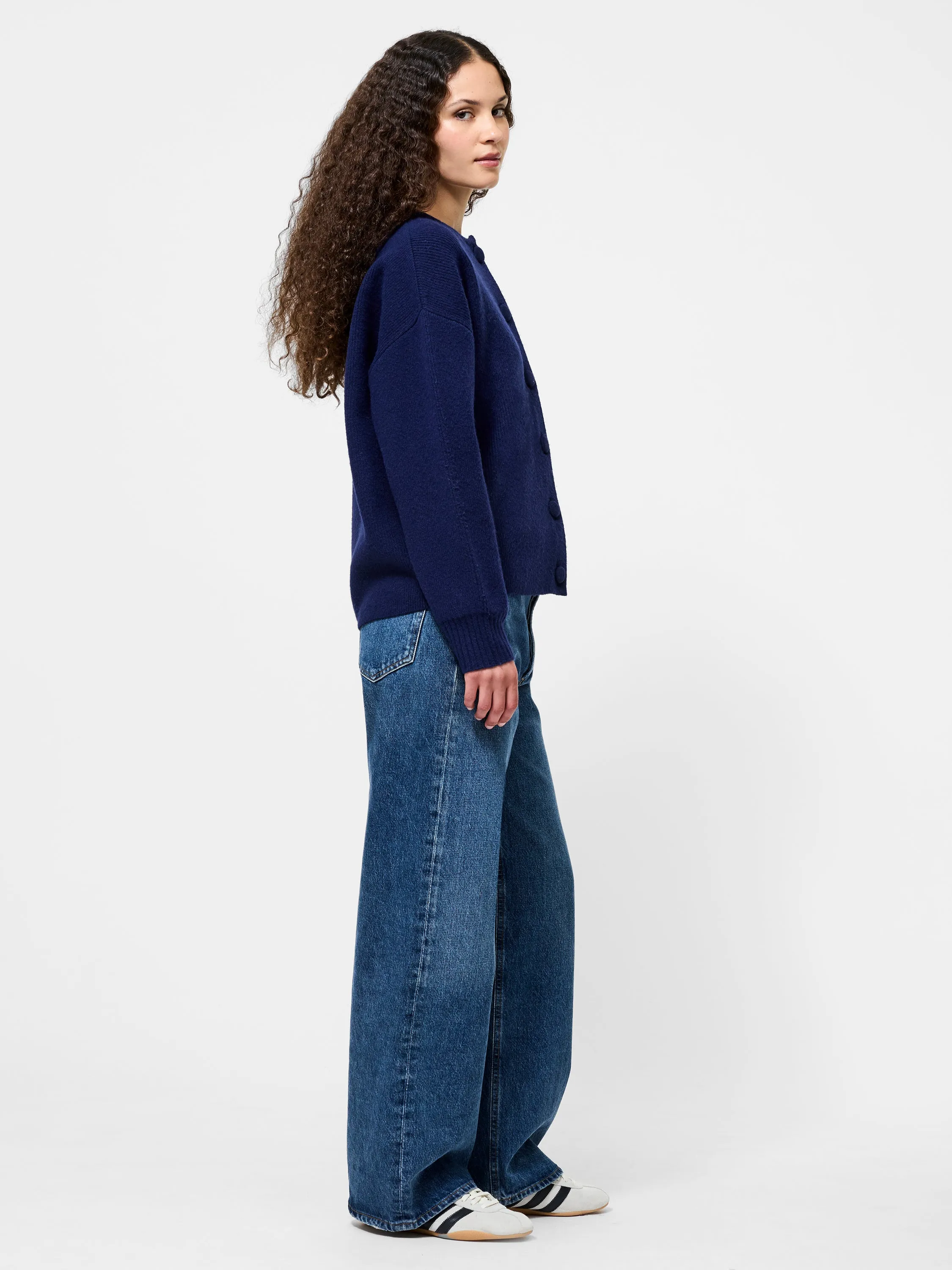 Skin Friendly Stitch SheerWeight Knit Riddley Knit Drop Shoulder Cardigan