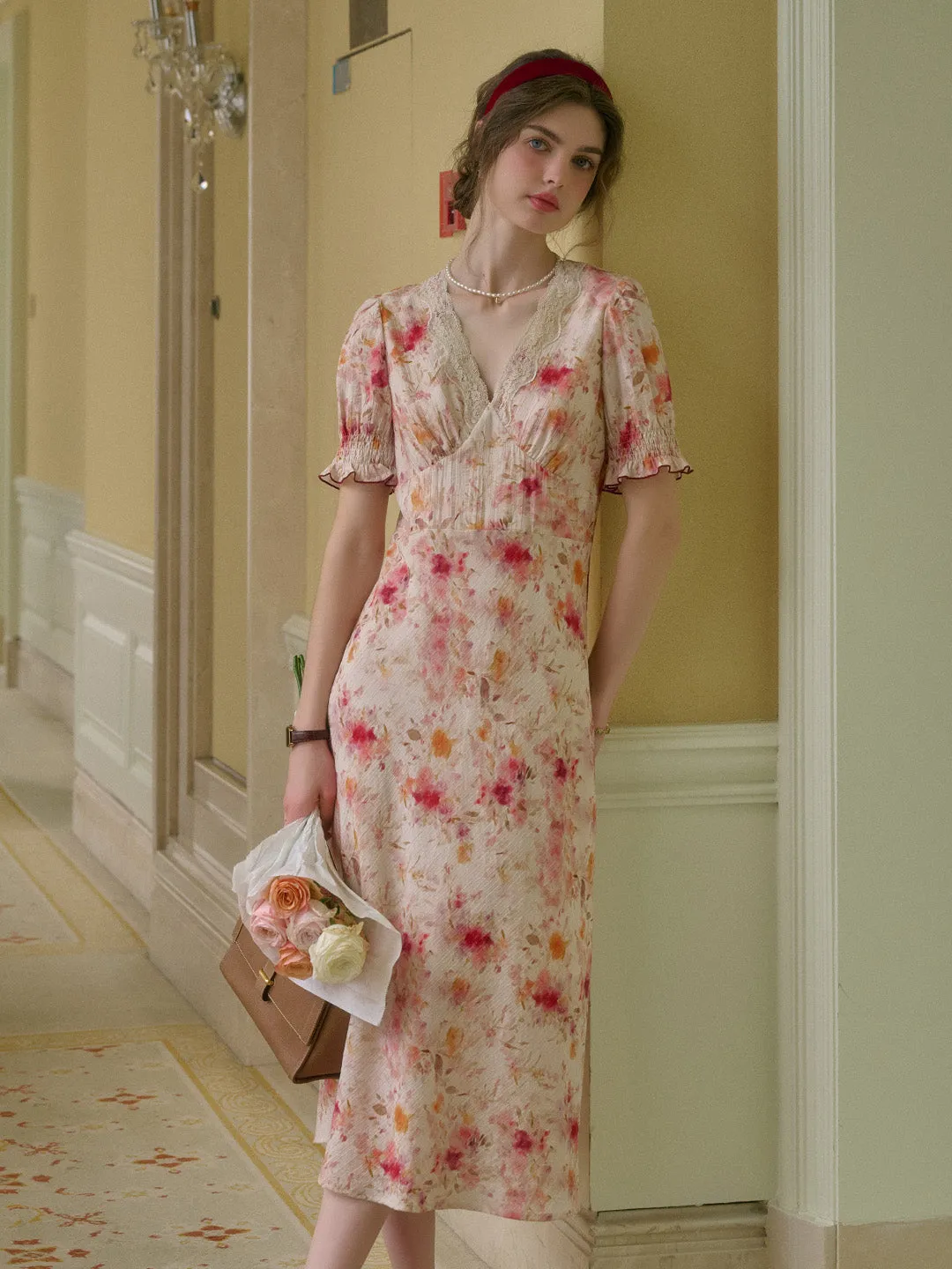 Airy Fabric Amelia V-Neck Lace Floral Dress