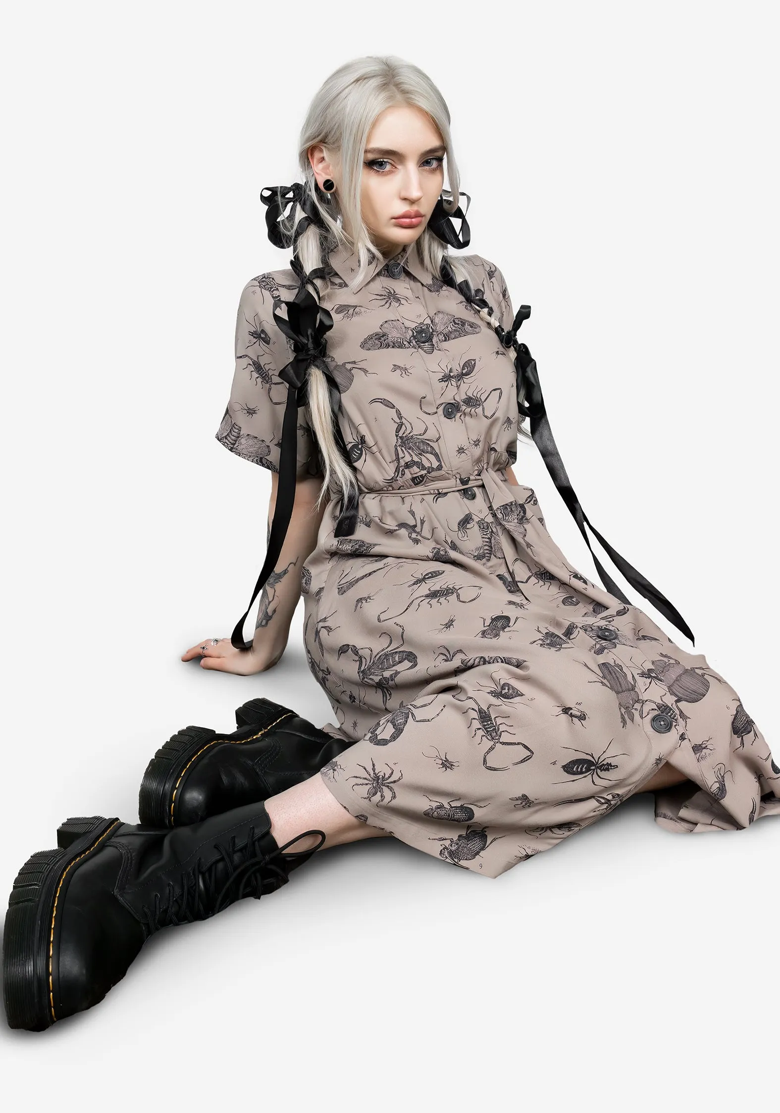 Boho Aesthetic Winter Layering Parasite Bugs Print Midi Short Sleeve Shirt Dress - Taupe