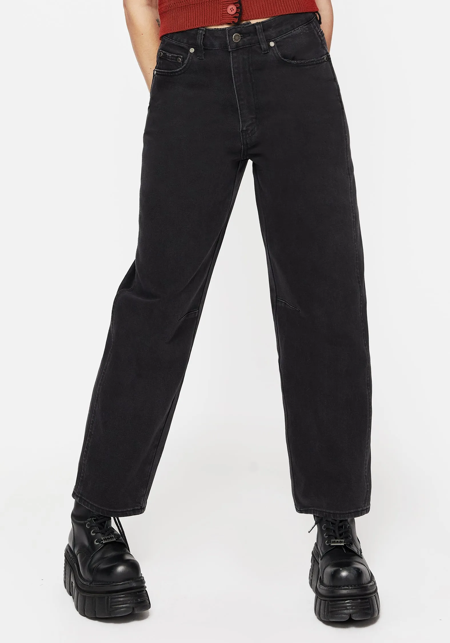 Anti Odor Technology Static free Malevolence Denim Barrel Leg Jeans