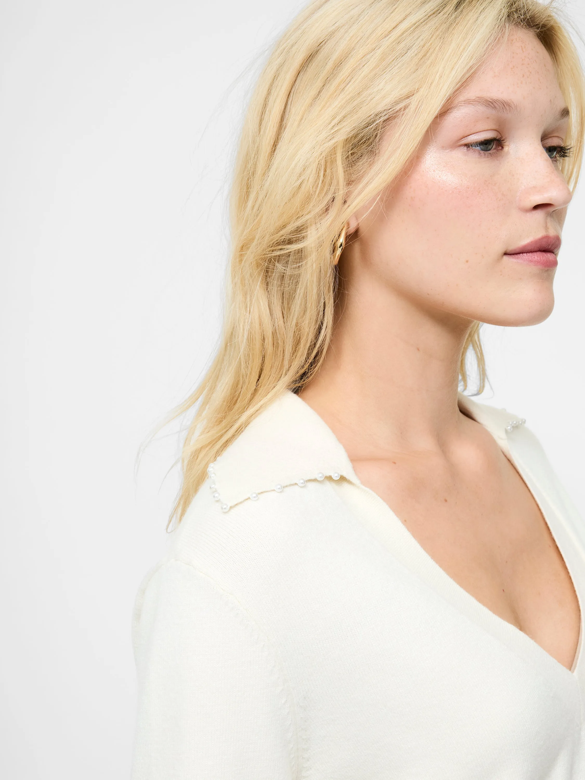 Minimal Shrinkage Durable Blend Sloane Knit Pearl Collared Sweater