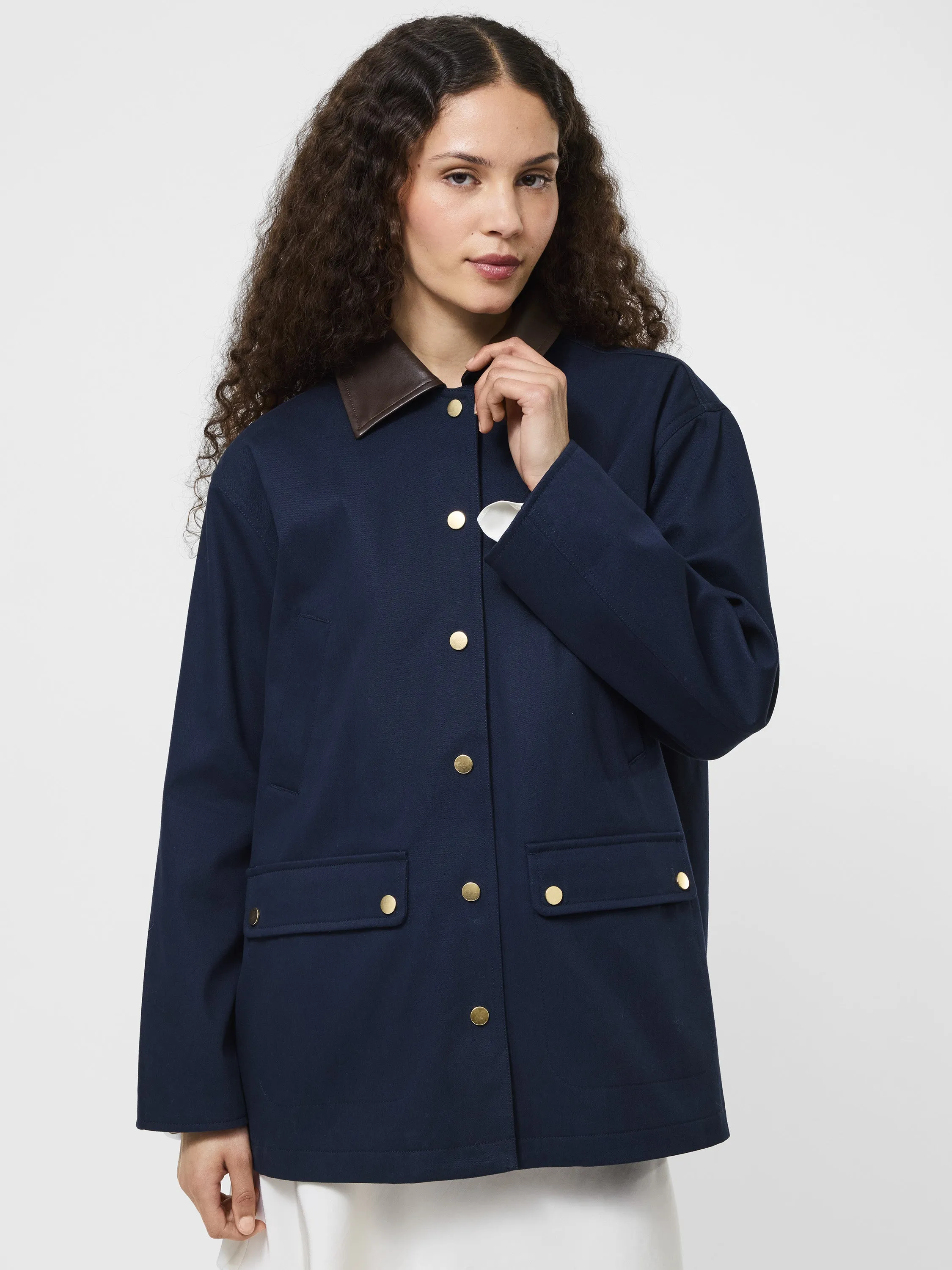 Barn Jacket Relaxed Fit Silhouette