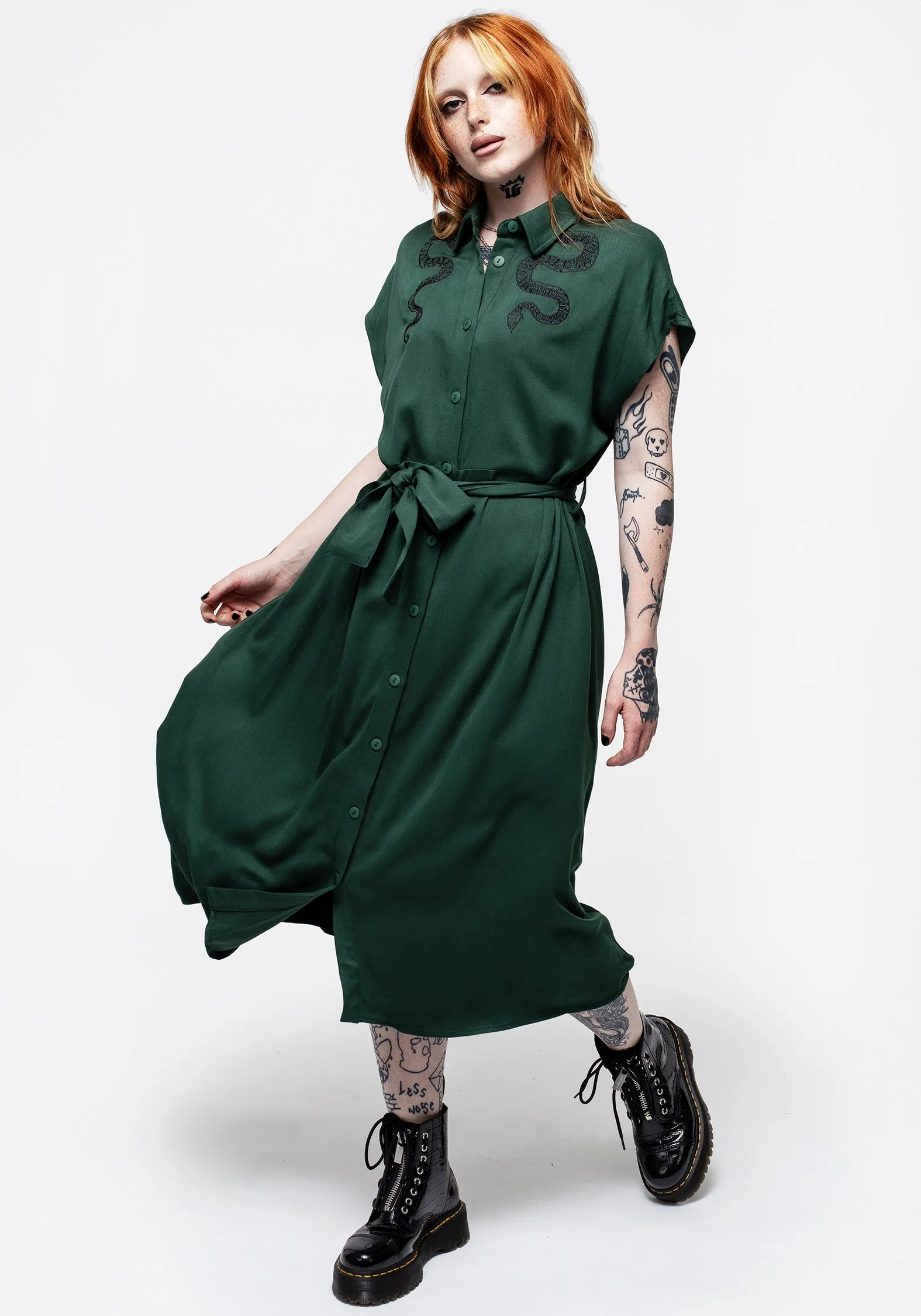 Slither Relaxed Midi Shirt Dress - Green Free Step Modern Design