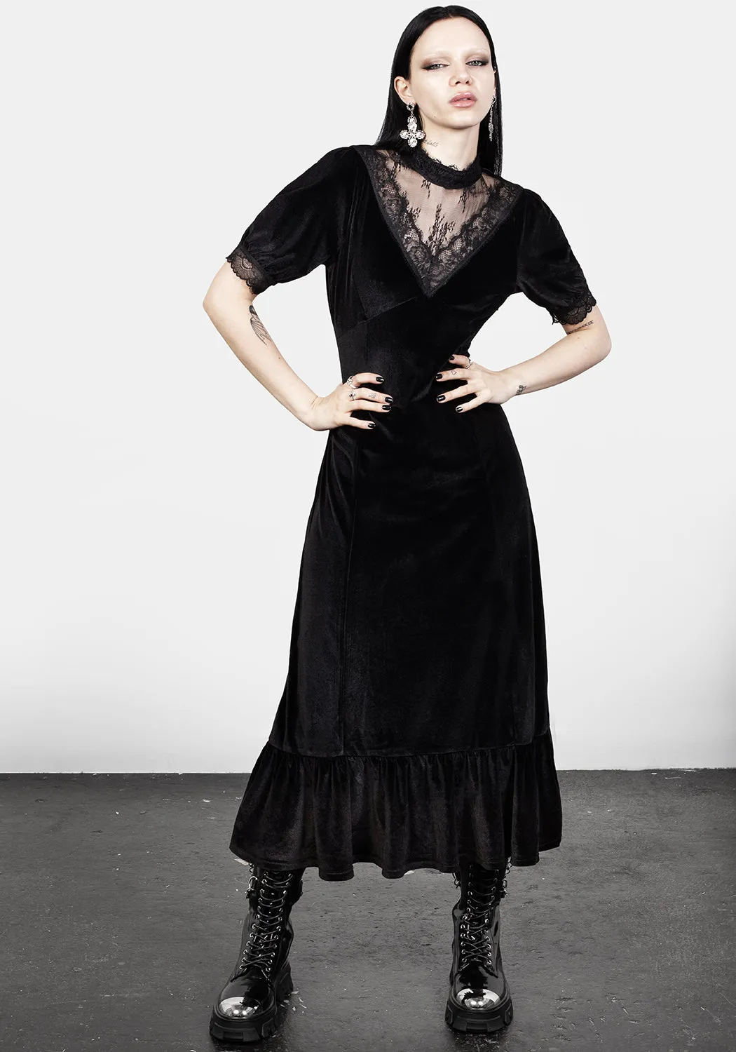 Fashion Fit Classic Appeal Sorrow Velour Lace Detail Midaxi Dress