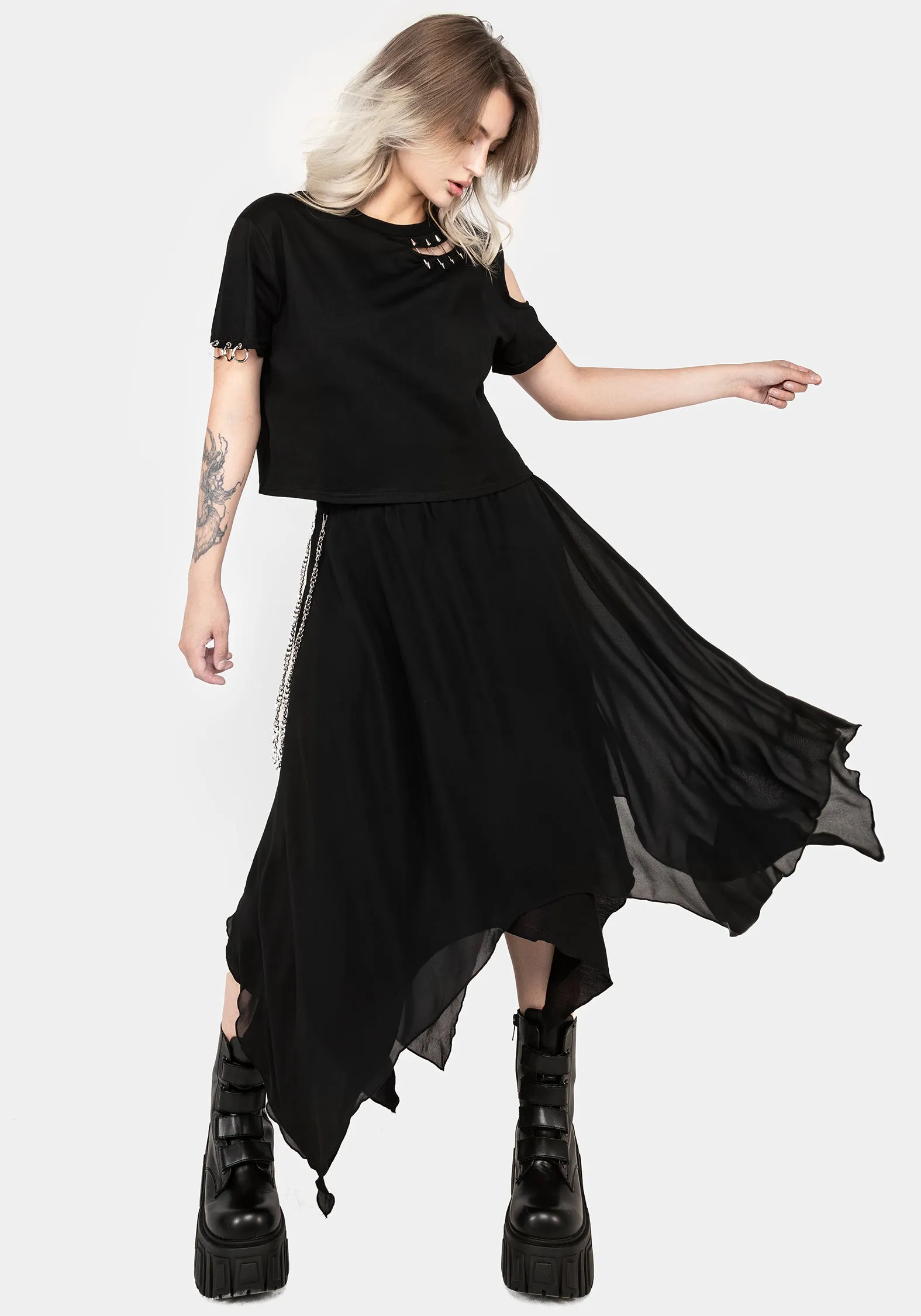 Structured Shape Levitate Chain Detail Midi Skirt