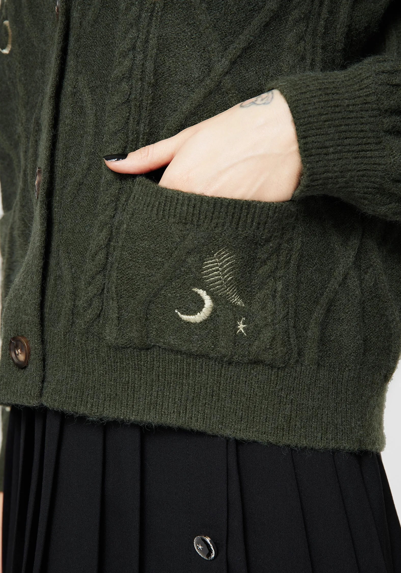 Dianne Embroidered Cable Knit Cardigan Thermo Regulating Fibers