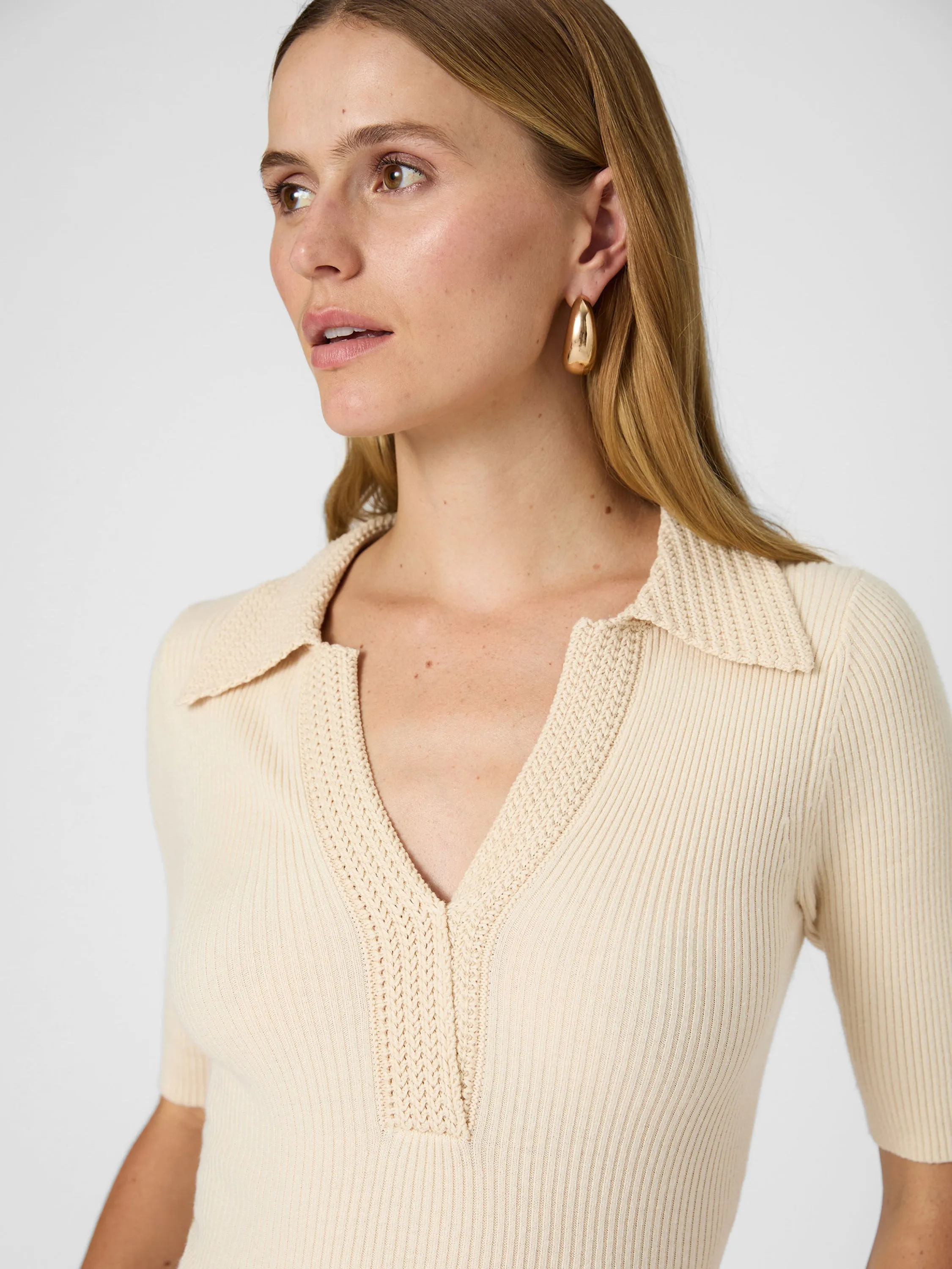 Mid Fit Seasonal Essential Cosysoft V Neck Midi Dress