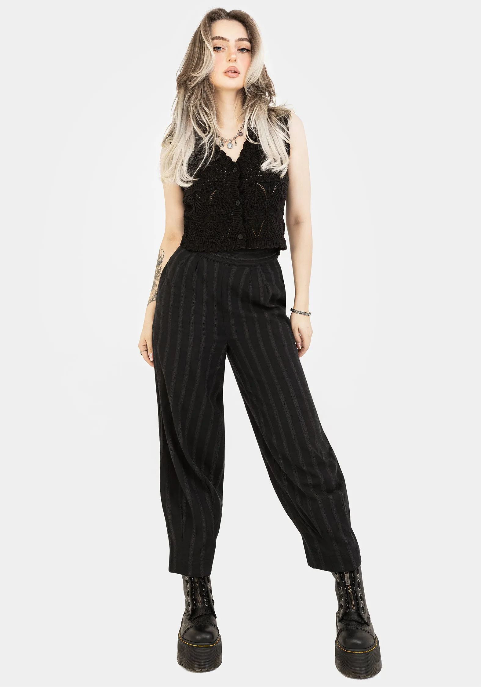 Hip Friendly Pockets Delores Striped Cotton Balloon Trousers