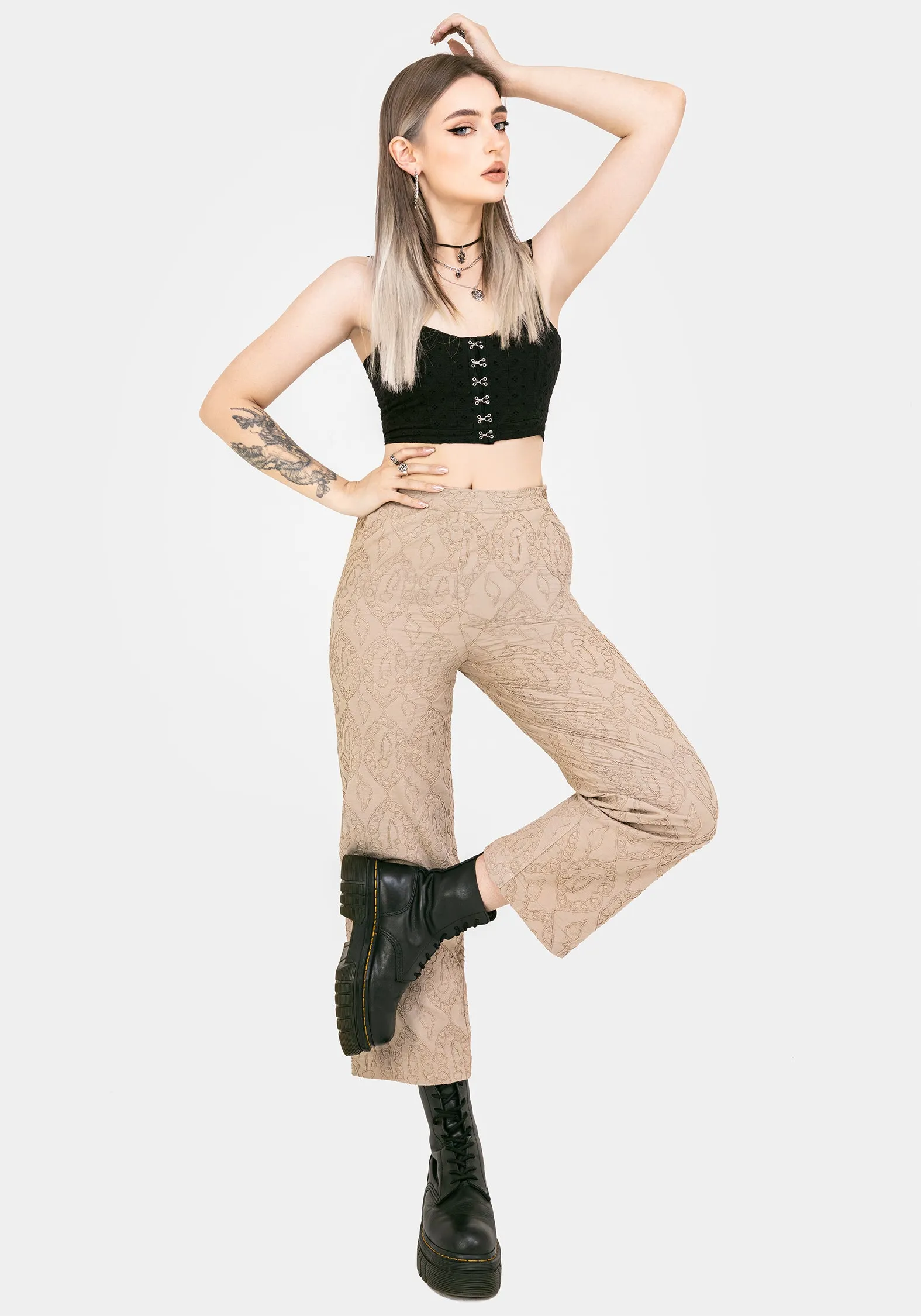 Suma Cotton Textured Pull On Tapered Trouser Vibrant Flow Design Detail