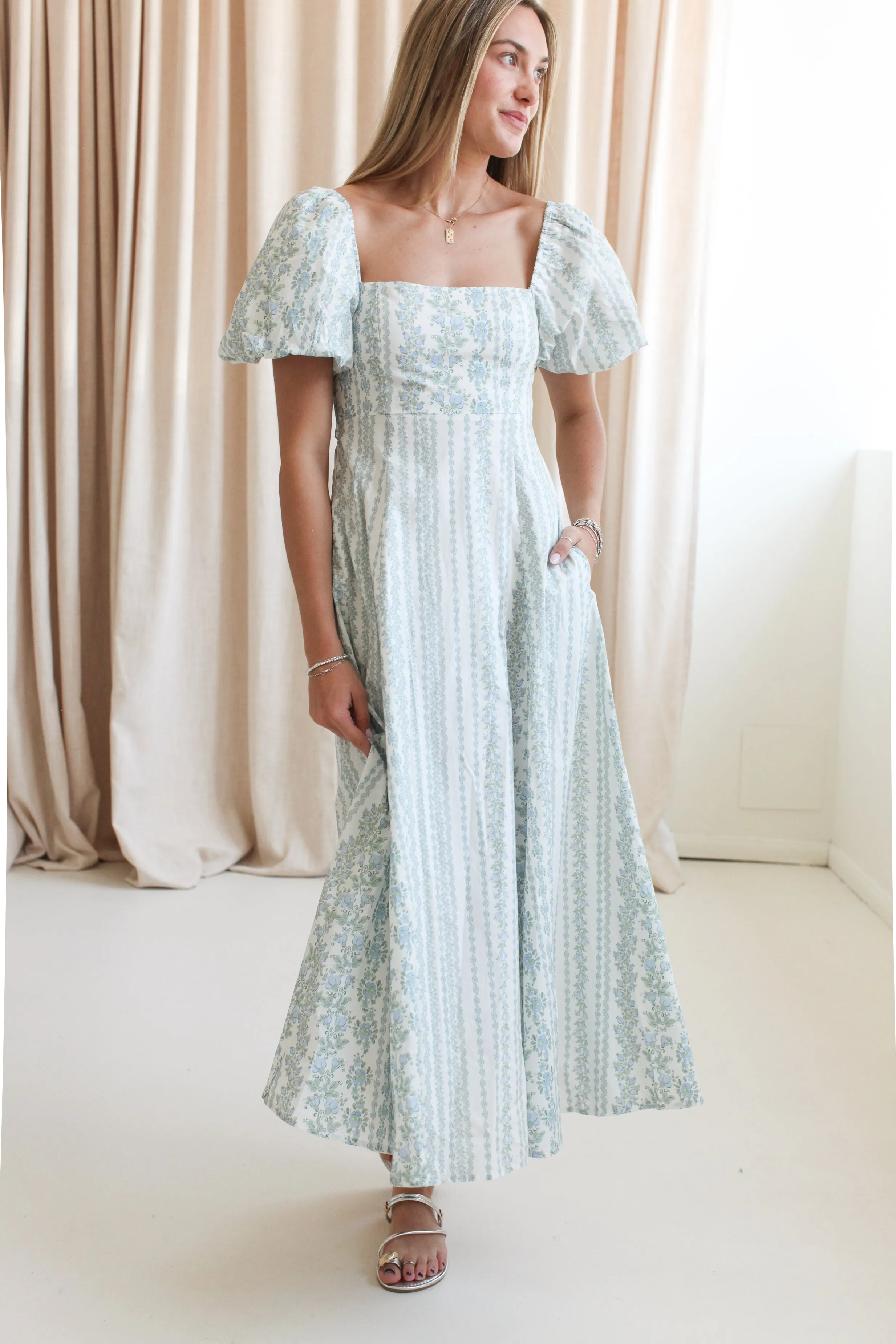 Smart Wear Weekend Feel Taylor Puff Sleeve Maxi Dress