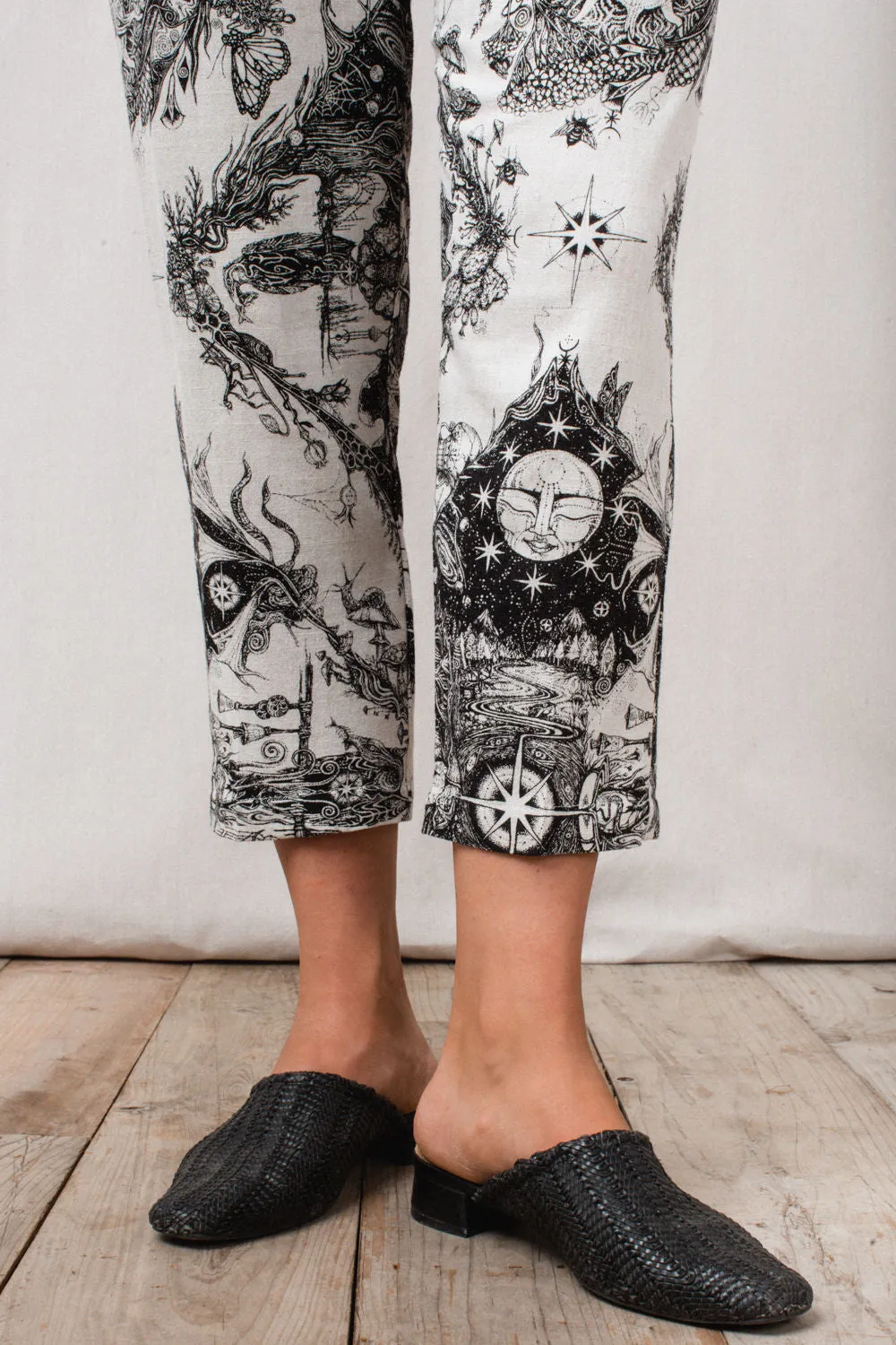 Perfect Pant 2.0 in Earth Worship Linen Light Fit Wear