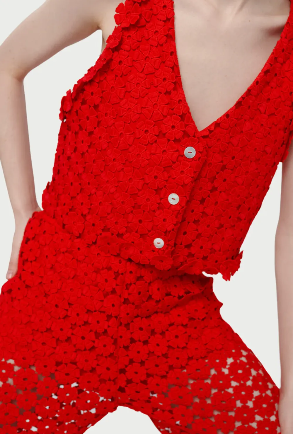 Ribbed Collar Design CHRISTIE VEST RADIANT RED