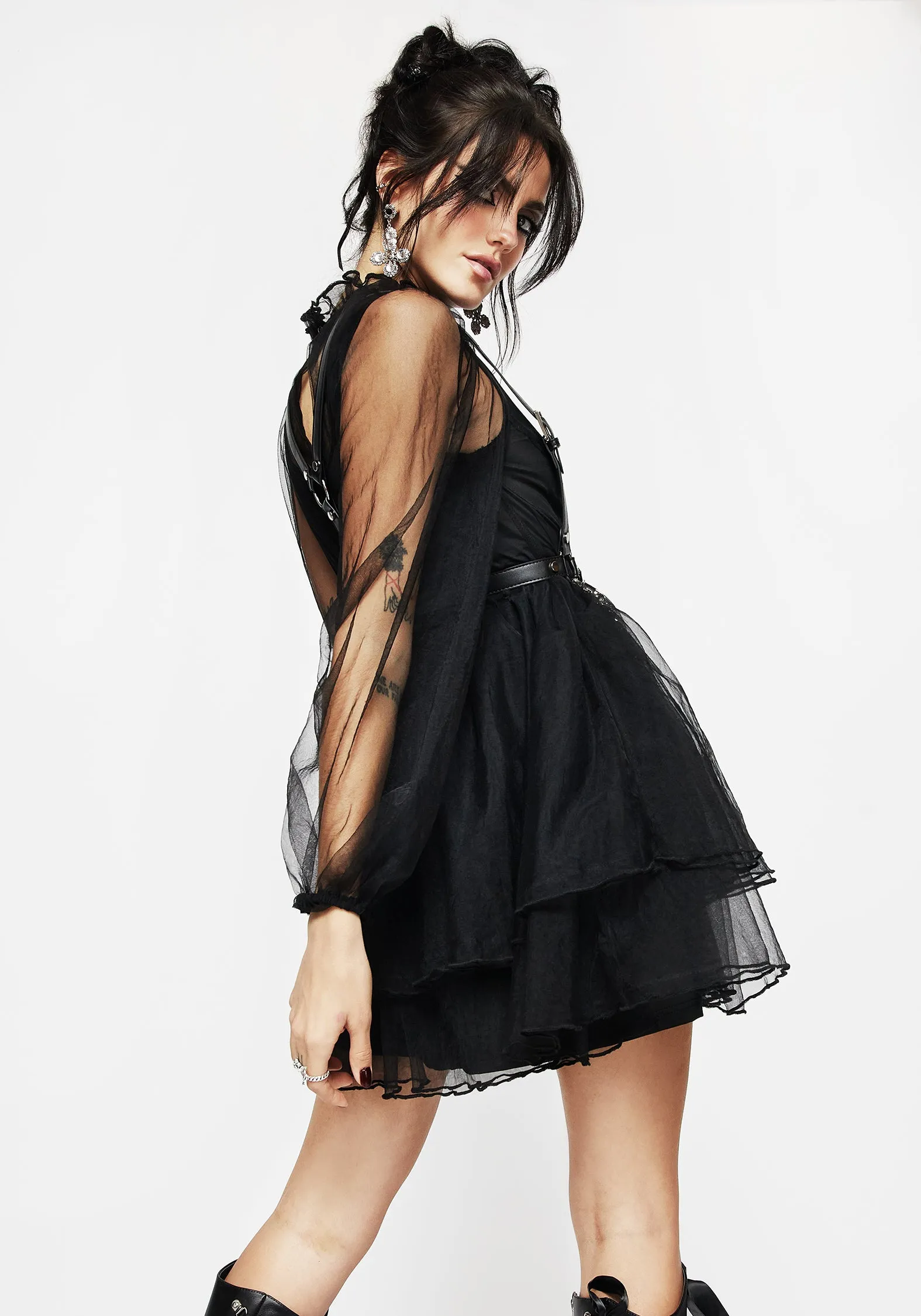 windproof Perfectly Styled Headhunter Frill Neck Mini Dress