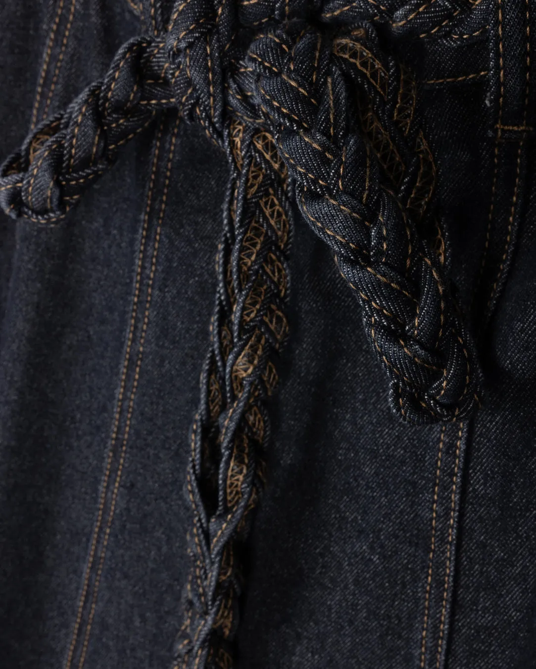 Tappen Braided Belt Skirt Sleek Outfit Smooth Feel