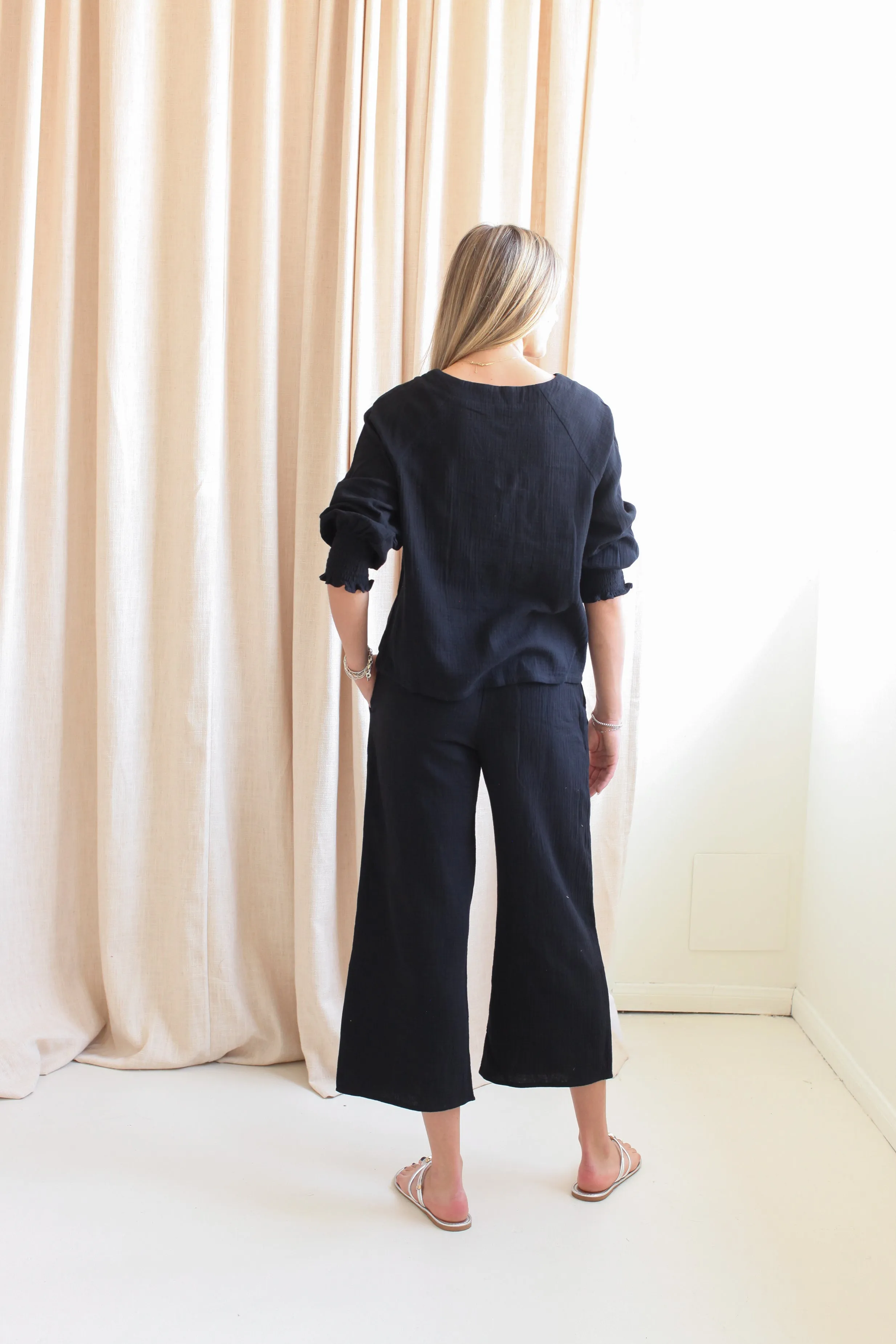 Zoe Smocked Pant- Black Durable piece