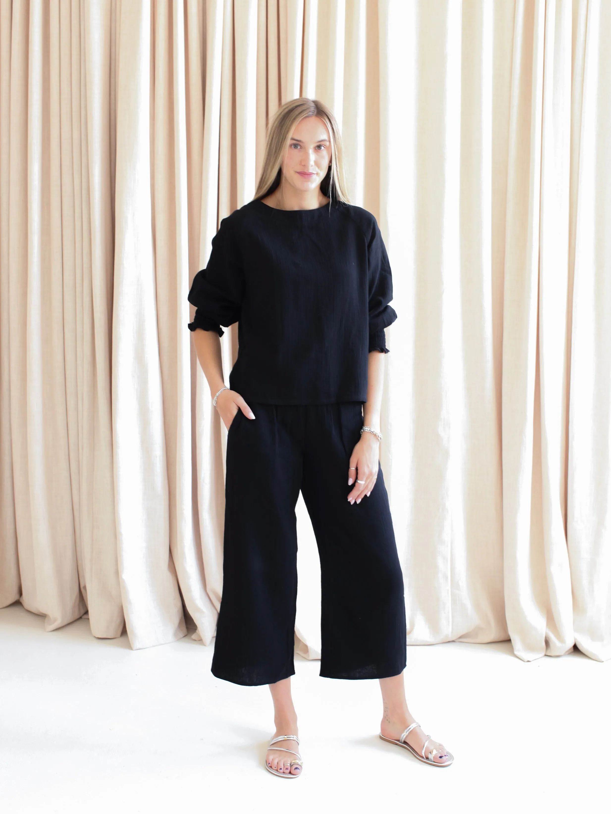 Zoe Smocked Pant- Black Outfit Base