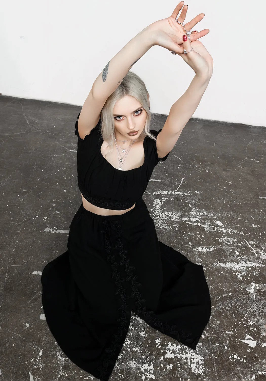 Sleek Comfort Vine Textured Midi Skirt