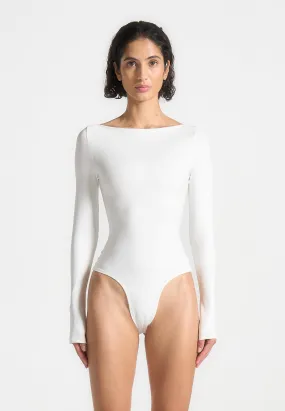 ??va - Boat Neck Bodysuit - White Classic Outfit Style