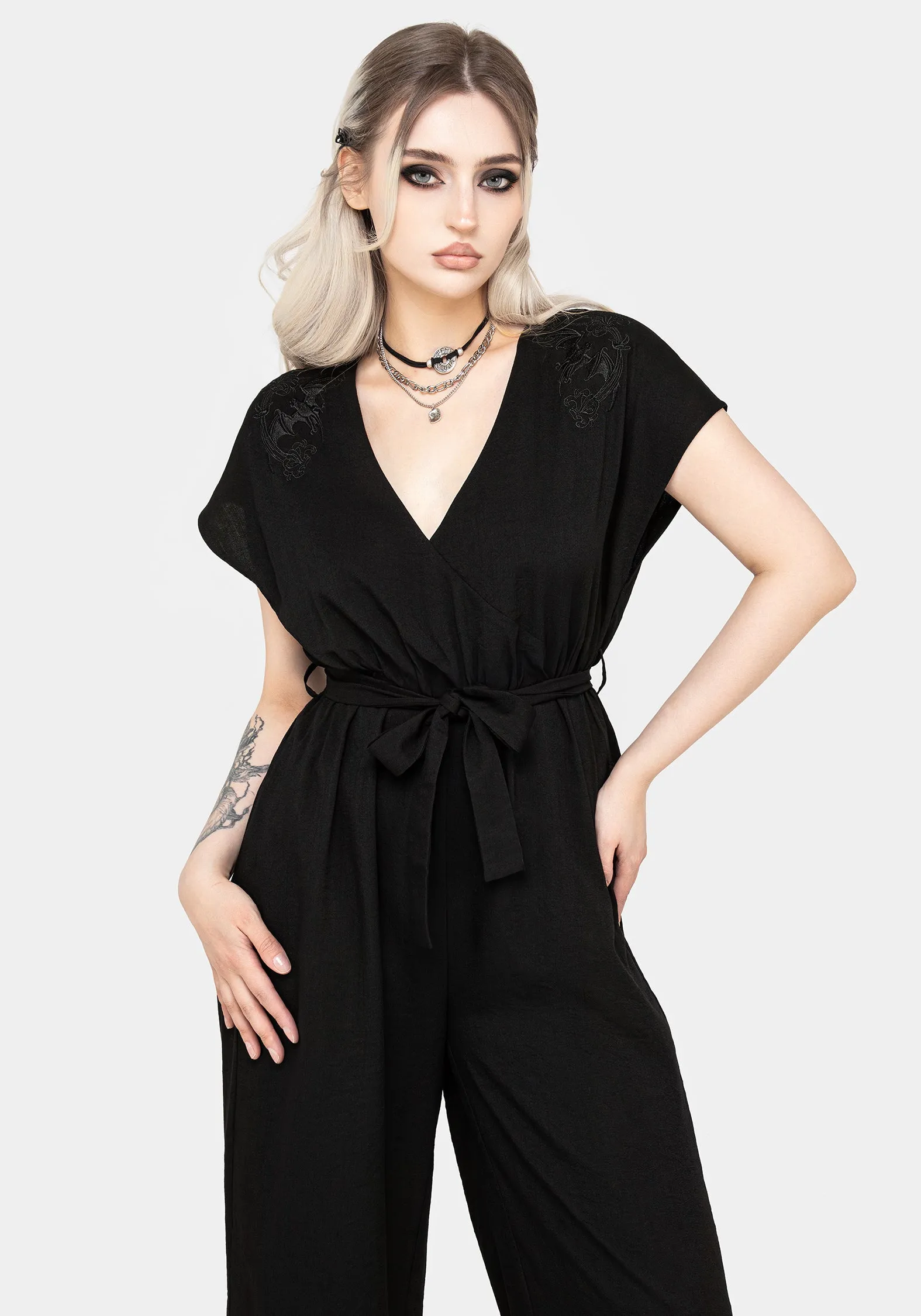 Vampyrum Embroidered Jumpsuit Relaxed Vibes
