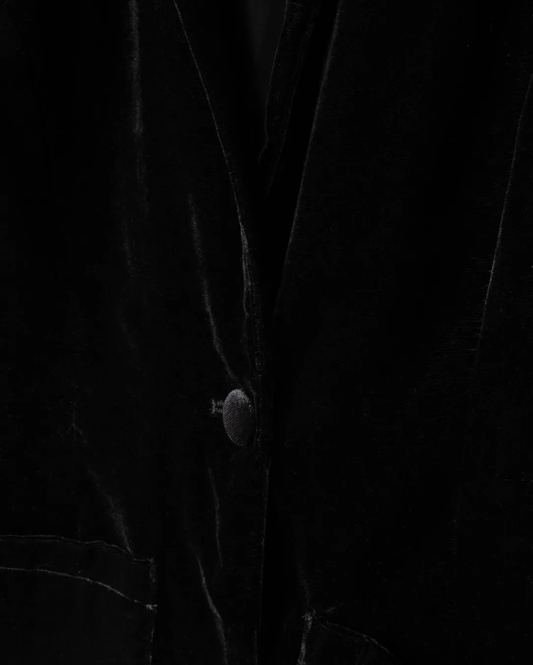 Velvet Blazer Sustainable Packaging