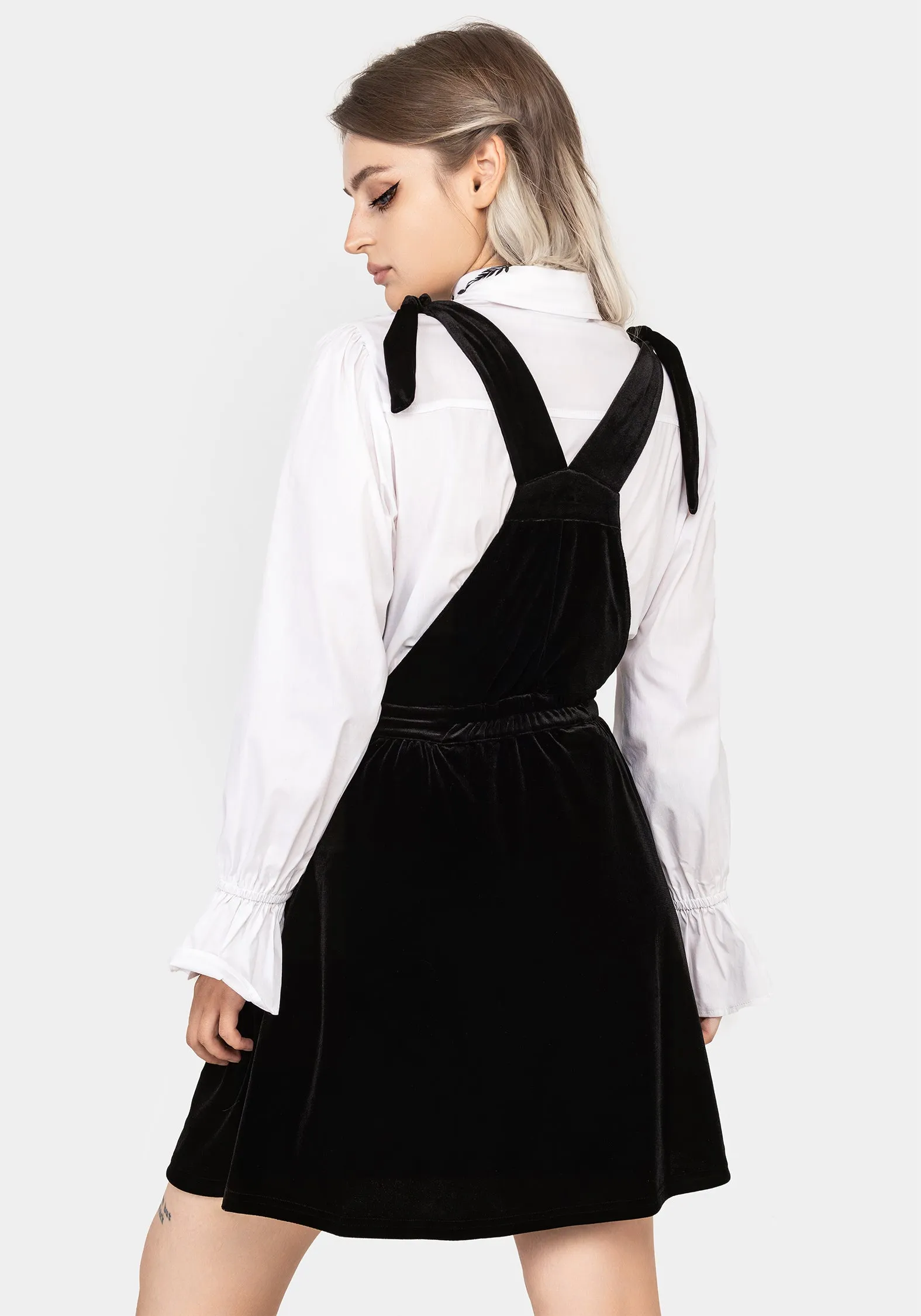 Fashionable Comfort Vampyrum Bat Embroidered Mini Pinafore Dress