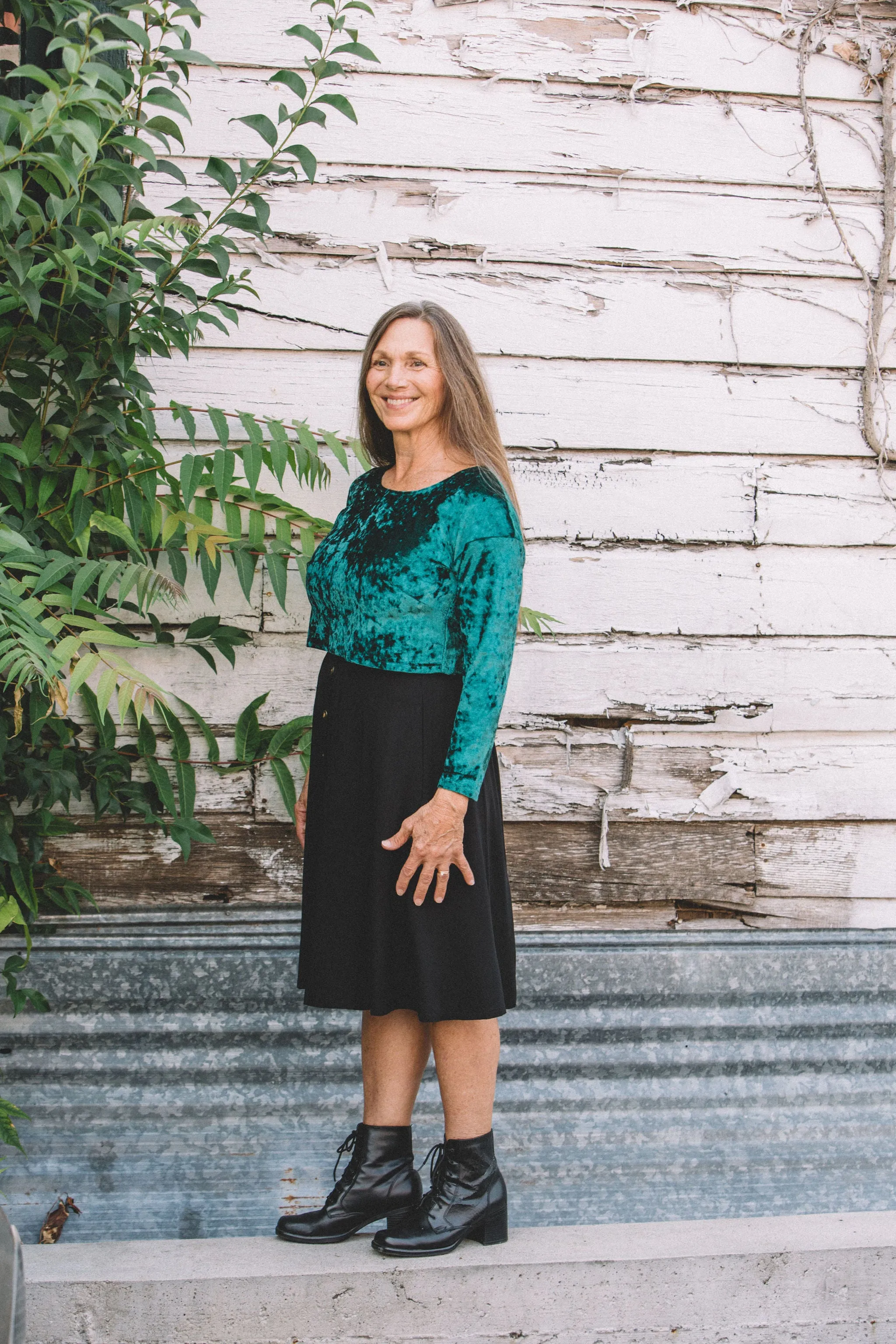 Chilly Day Layers Shelby Crop Top in Spruce Crushed Velvet