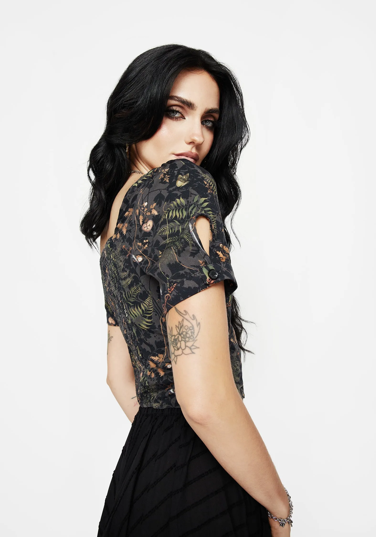 RibbedTrims Breathable3DKnit Wither Fern Print Button Up Top