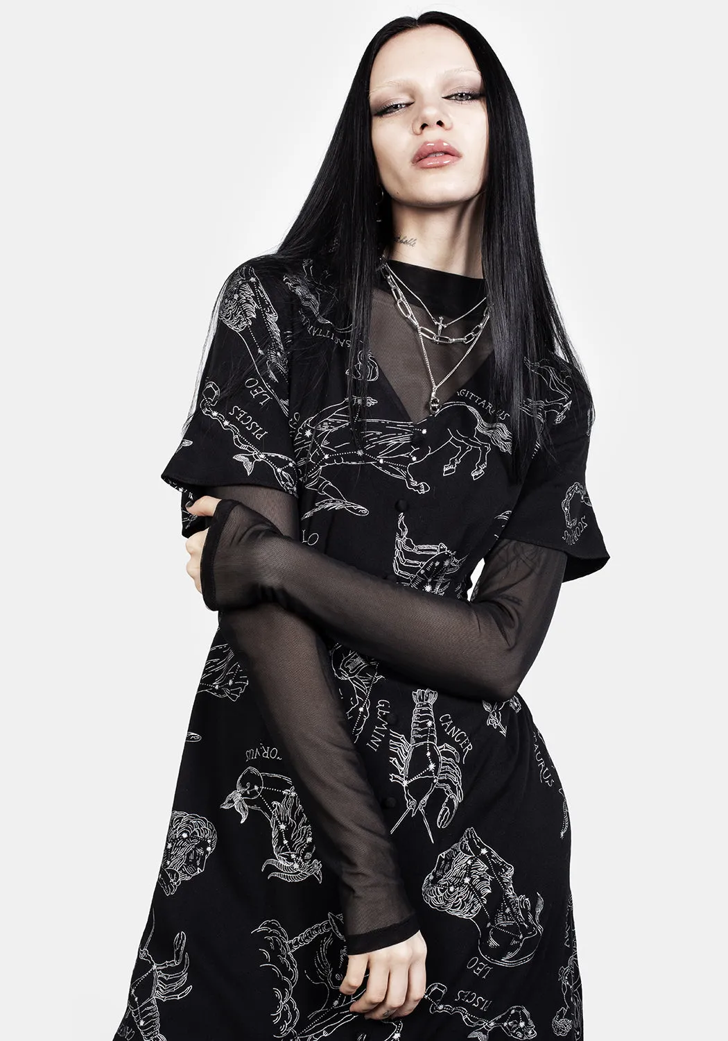 Relax Draping Zodiac Short Sleeve Midi Dress